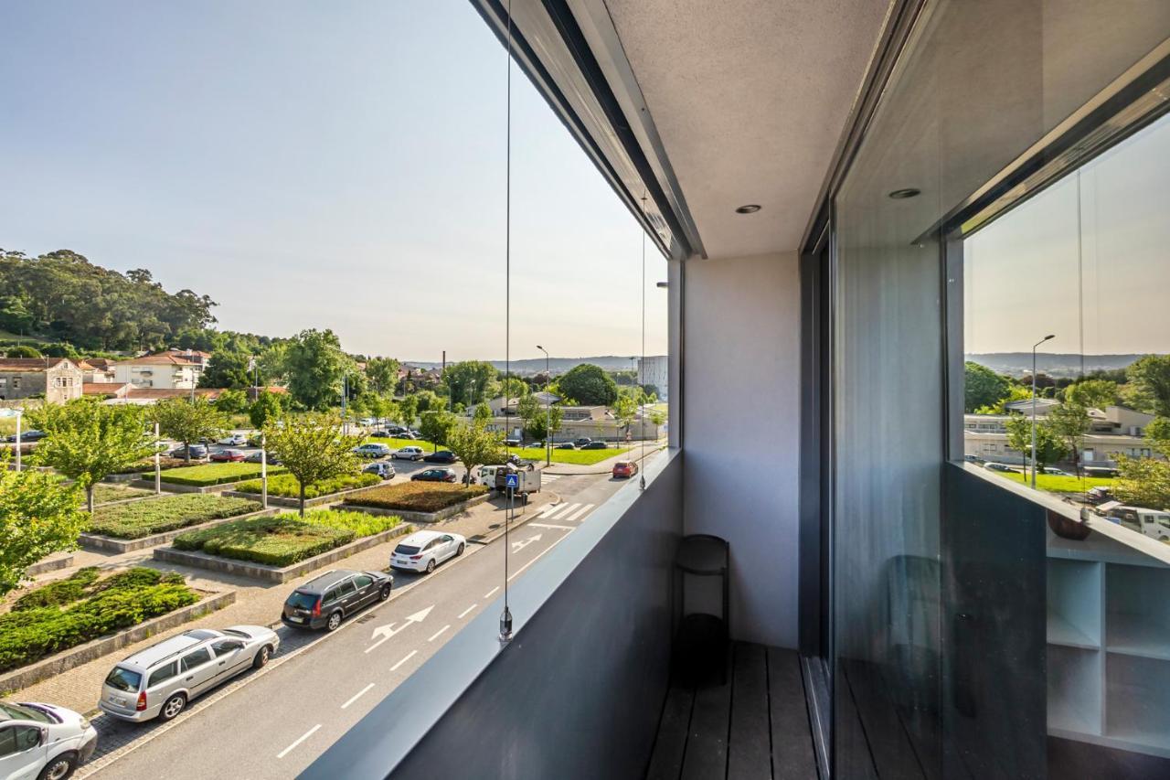Nomads Lux - 2Bdr & Parking Flores Square Πόρτο Εξωτερικό φωτογραφία